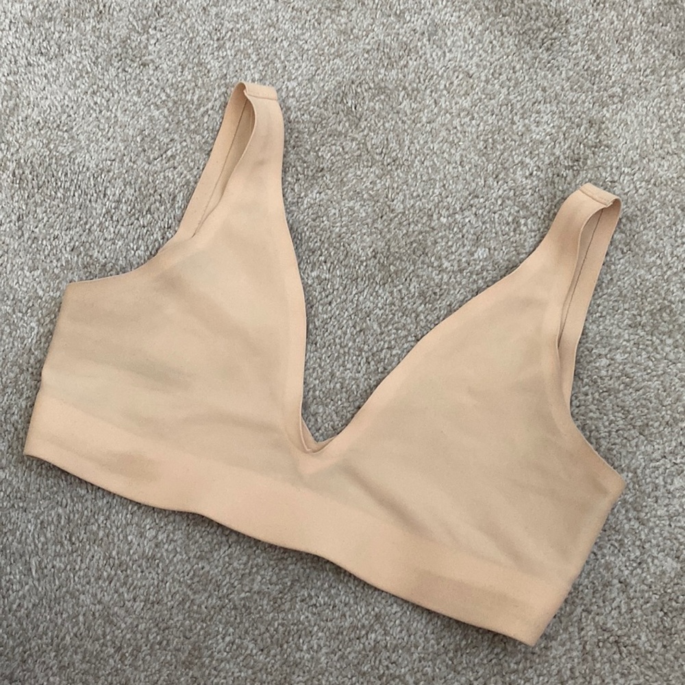 Parade Seamless Universal Naked Plunge Bralette